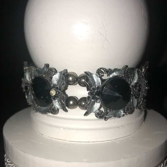 2 bracelets - wood and metal - Picture 2 of 3